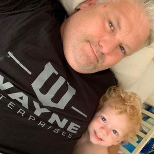 Meet your Posher, Wayne